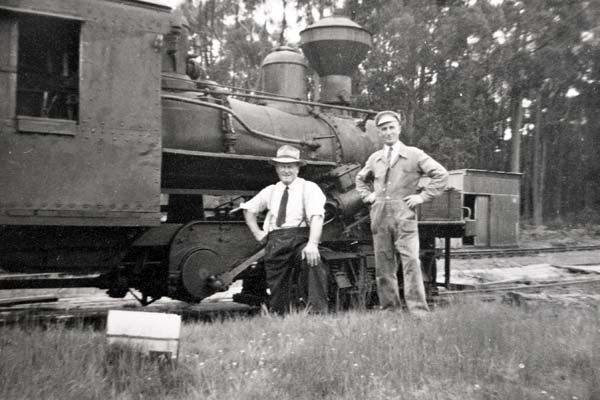 Photograph probably taken in 1948, at Collins Siding near Erica (Source: FCRPA) : FCV-owned Climax Locomotive - Builders Number 1694. l to r - H Whitehead, Unknown